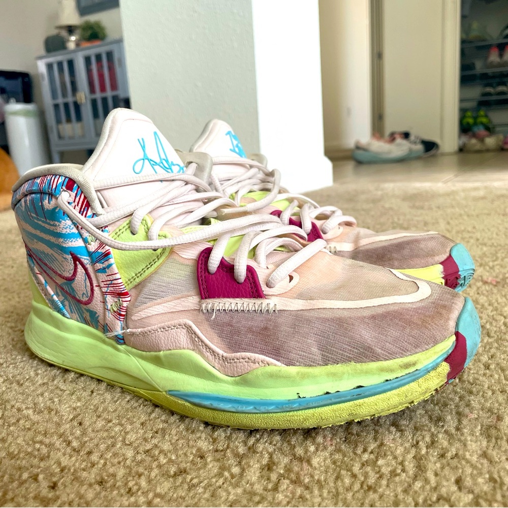 Kyrie Infinity Basketball Shoes